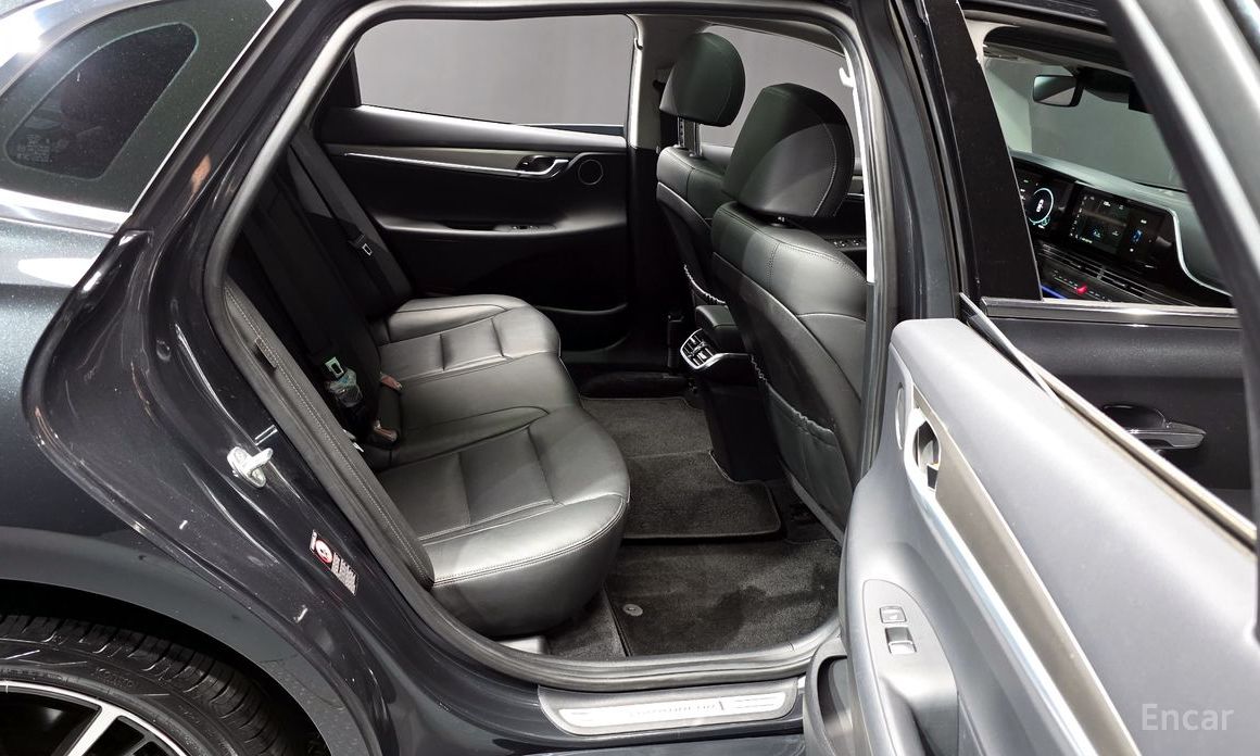 2021 Hyundai Grandeur VI Рестайлинг 2.5 Le Blanc с пробегом 71 528 км