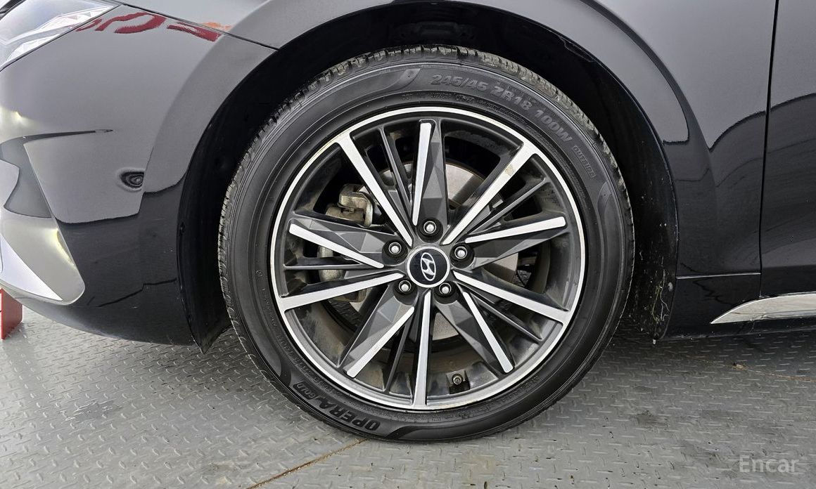 2022 Hyundai Grandeur VI Рестайлинг 2.5 Le Blanc с пробегом 68 051 км