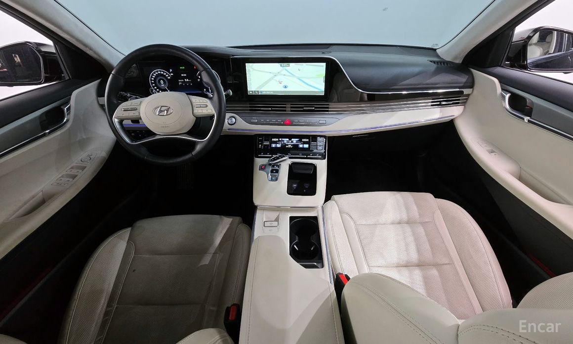 2022 Hyundai Grandeur VI Рестайлинг 2.5 Le Blanc с пробегом 68 051 км