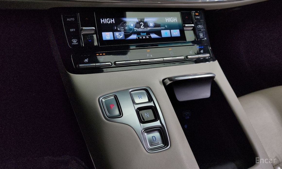 2022 Hyundai Grandeur VI Рестайлинг 2.5 Le Blanc с пробегом 76 115 км
