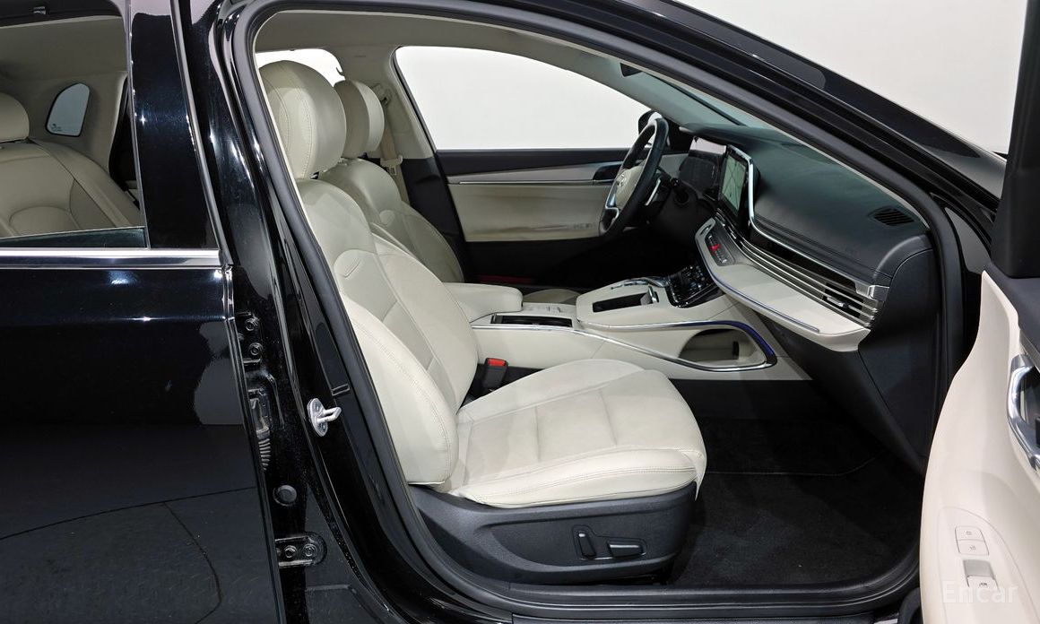 2022 Hyundai Grandeur VI Рестайлинг 2.5 Le Blanc с пробегом 68 051 км