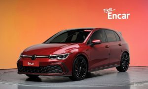2022 Volkswagen Golf VIII 2.0 GTI с пробегом 40 143 км