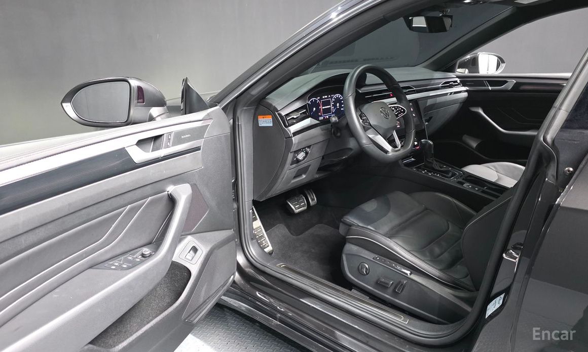 2022 Volkswagen Arteon I Рестайлинг 2.0 TDI R-LIINE 4Motion с пробегом 51 586 км