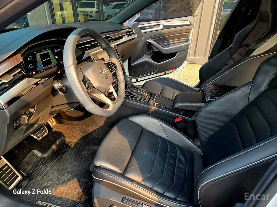 2022 Volkswagen Arteon I Рестайлинг 2.0 TDI R-LIINE 4Motion с пробегом 31 000 км