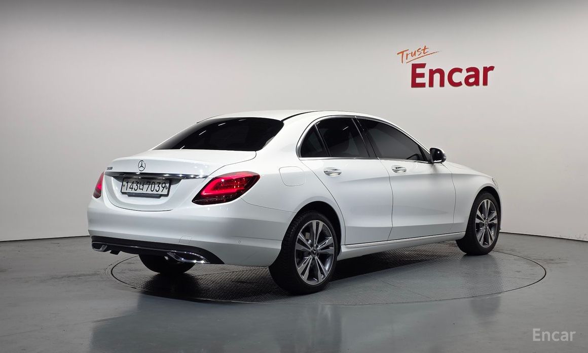 2020 Mercedes-Benz C-Класс IV (W205) Рестайлинг C200 Avantgarde с пробегом 52 151 км