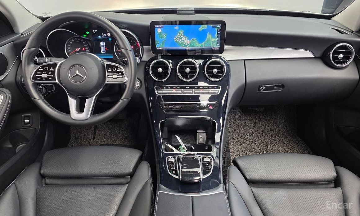 2020 Mercedes-Benz C-Класс IV (W205) Рестайлинг C200 Avantgarde с пробегом 52 151 км