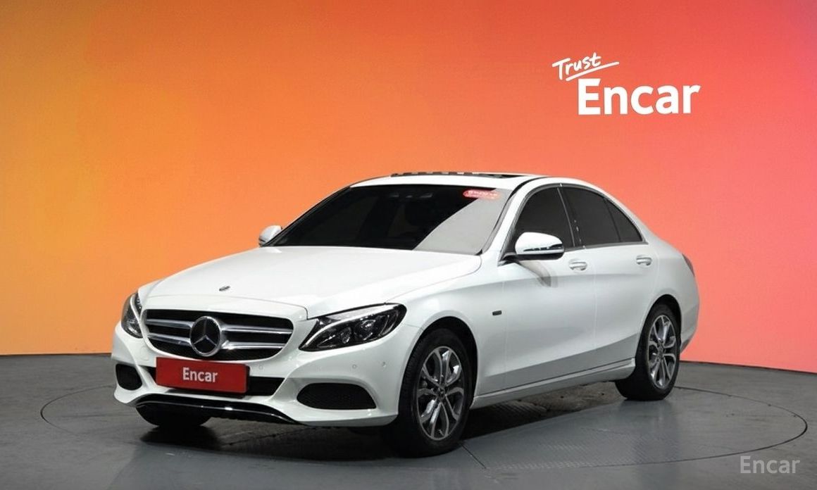 2018 Mercedes-Benz C-Класс IV (W205) Рестайлинг C350e с пробегом 29 058 км