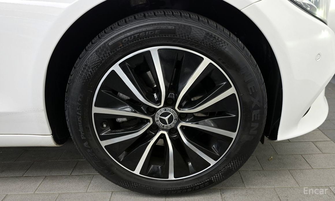 2019 Mercedes-Benz C-Класс IV (W205) Рестайлинг C200 с пробегом 59 366 км