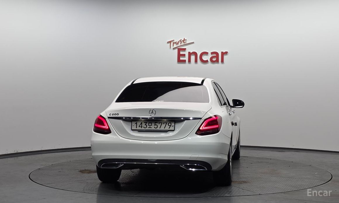 2020 Mercedes-Benz C-Класс IV (W205) Рестайлинг C200 Avantgarde с пробегом 46 530 км