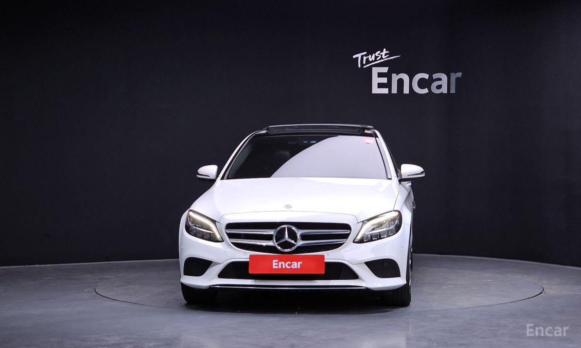 2020 Mercedes-Benz C-Класс IV (W205) Рестайлинг C200 Avantgarde с пробегом 73 450 км