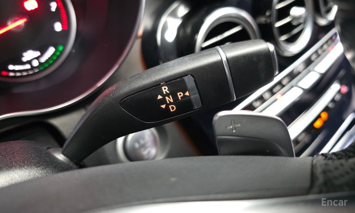 2018 Mercedes-Benz C-Класс IV (W205) Рестайлинг C350e с пробегом 29 058 км