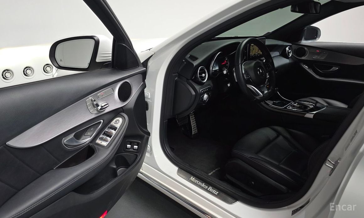 2018 Mercedes-Benz C-Класс IV (W205) Рестайлинг C350e с пробегом 29 058 км