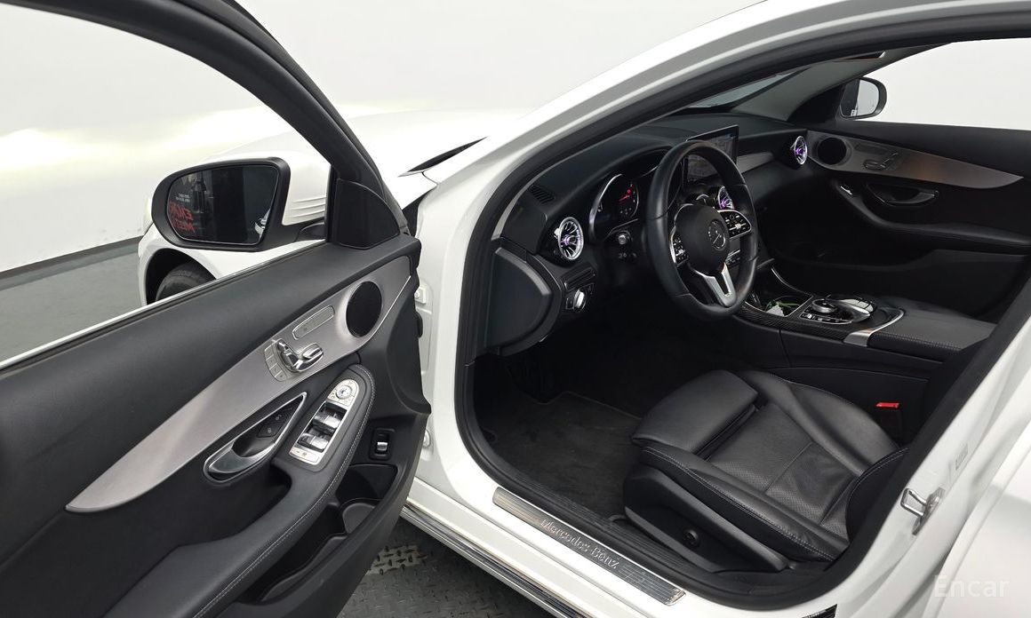 2020 Mercedes-Benz C-Класс IV (W205) Рестайлинг C200 Avantgarde с пробегом 46 530 км
