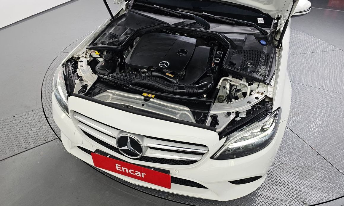 2020 Mercedes-Benz C-Класс IV (W205) Рестайлинг C200 Avantgarde с пробегом 98 758 км