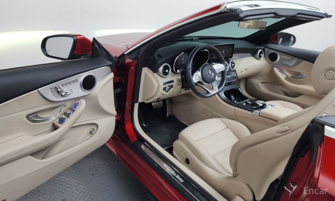 2020 Mercedes-Benz C-Класс IV (W205) Рестайлинг C200 Cabriolet с пробегом 35 544 км