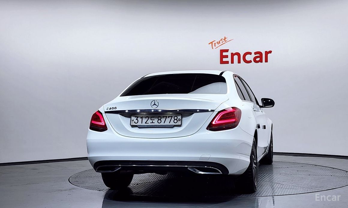 2019 Mercedes-Benz C-Класс IV (W205) Рестайлинг C200 с пробегом 108 078 км