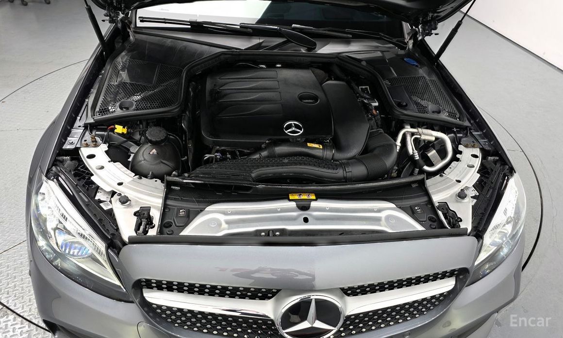 2020 Mercedes-Benz C-Класс IV (W205) Рестайлинг C200 Cabriolet с пробегом 12 688 км