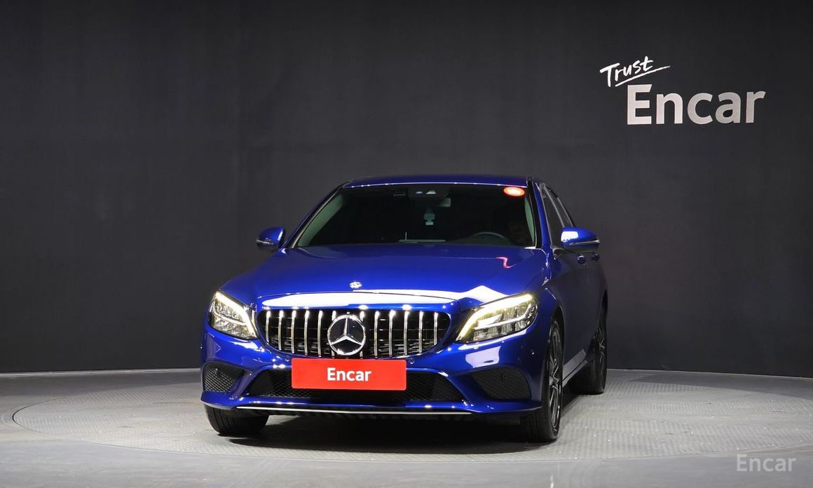 2019 Mercedes-Benz C-Класс IV (W205) Рестайлинг C200 с пробегом 77 489 км