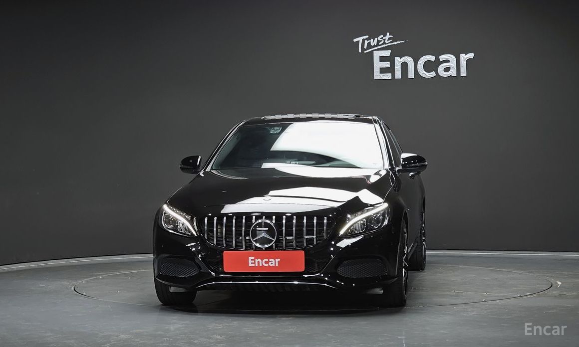 2018 Mercedes-Benz C-Класс IV (W205) Рестайлинг C350e с пробегом 76 710 км