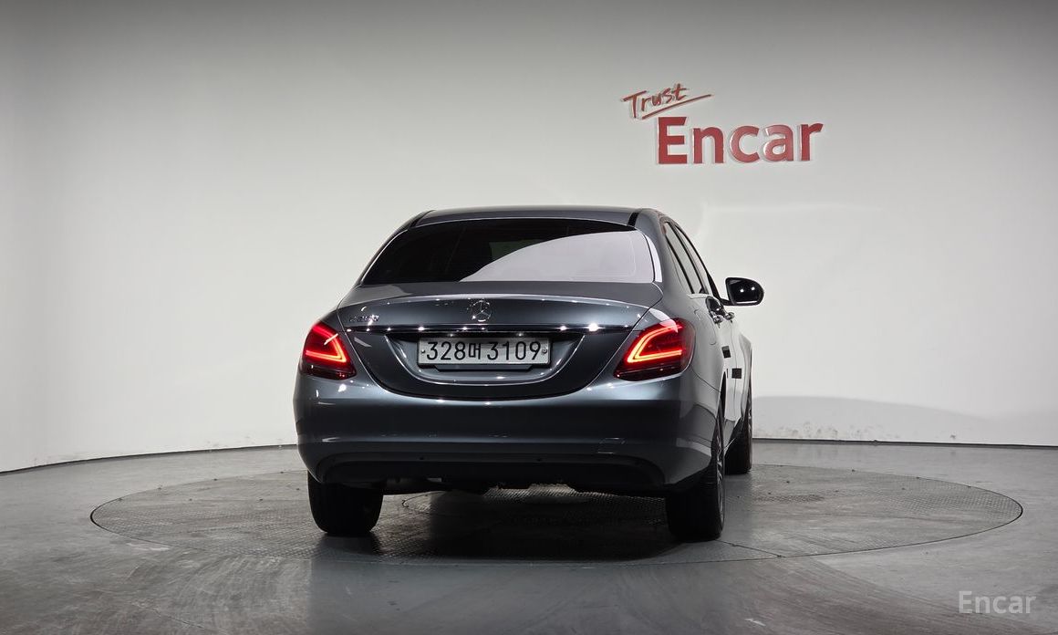 2019 Mercedes-Benz C-Класс IV (W205) Рестайлинг C200 с пробегом 56 228 км