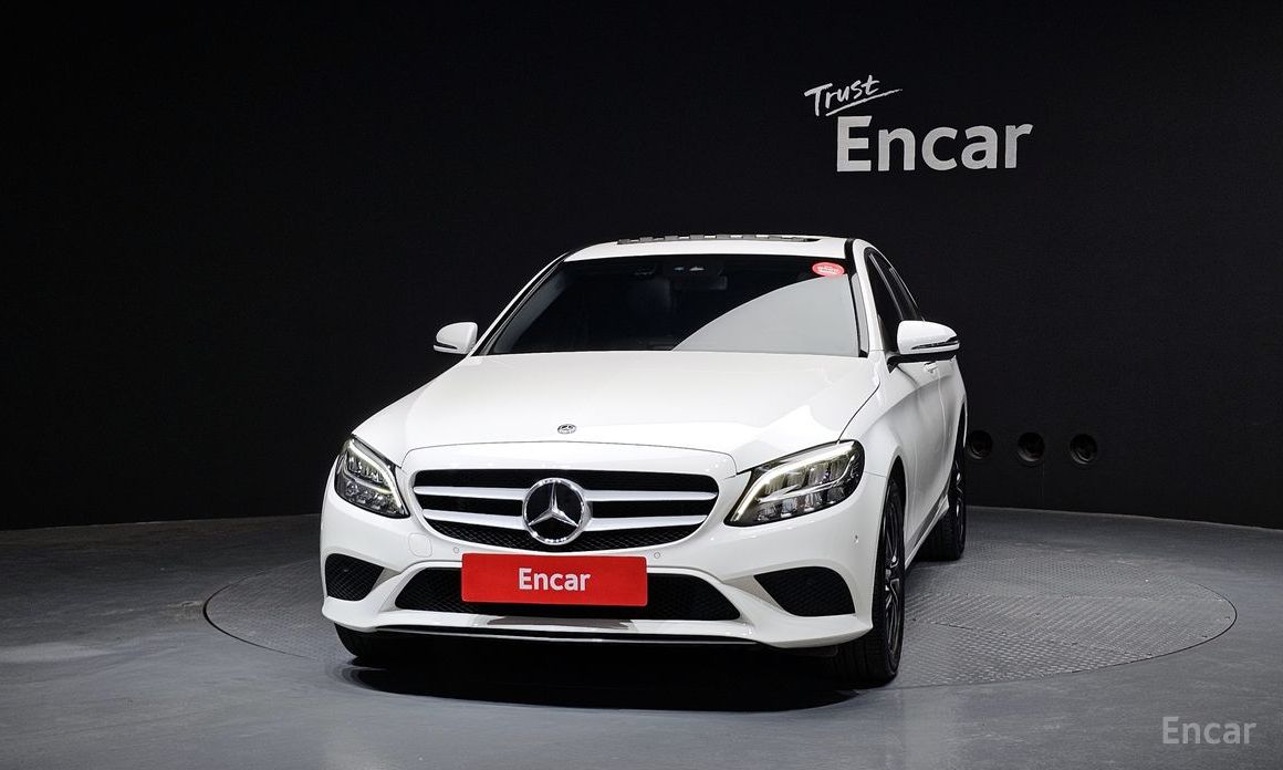 2020 Mercedes-Benz C-Класс IV (W205) Рестайлинг C200 Avantgarde с пробегом 36 187 км