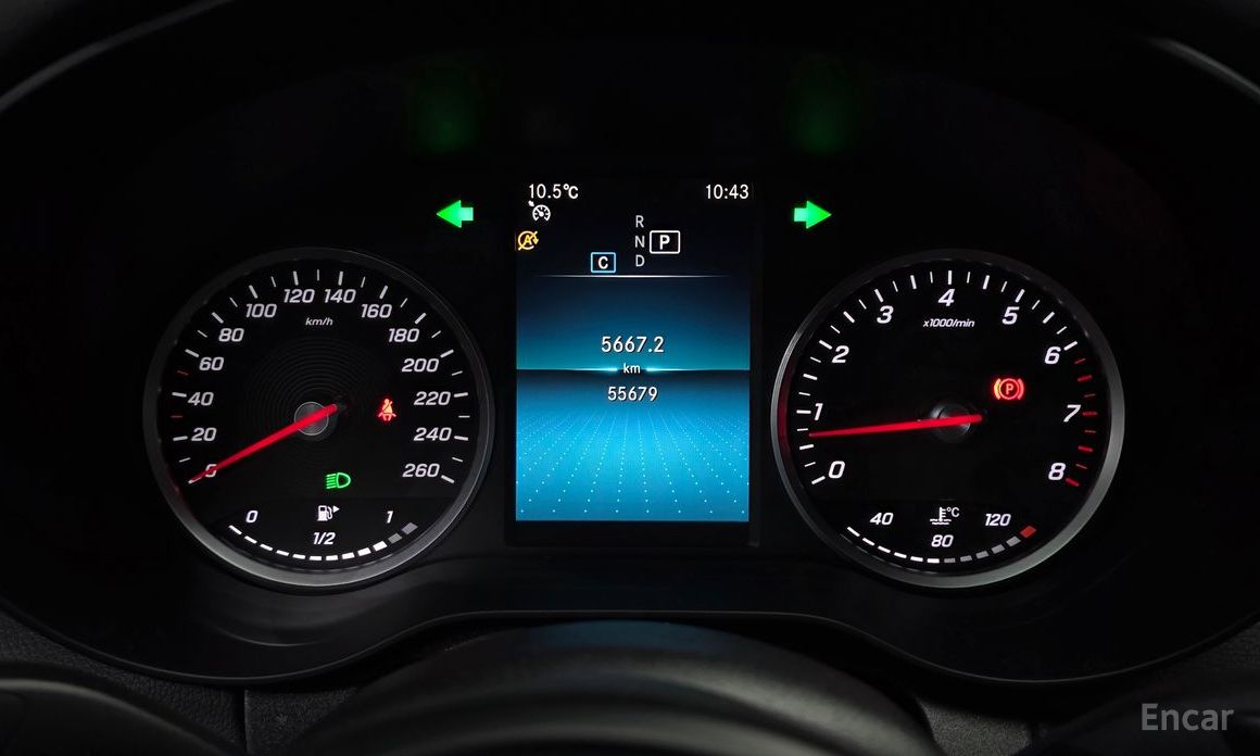 2020 Mercedes-Benz C-Класс IV (W205) Рестайлинг C200 с пробегом 55 679 км