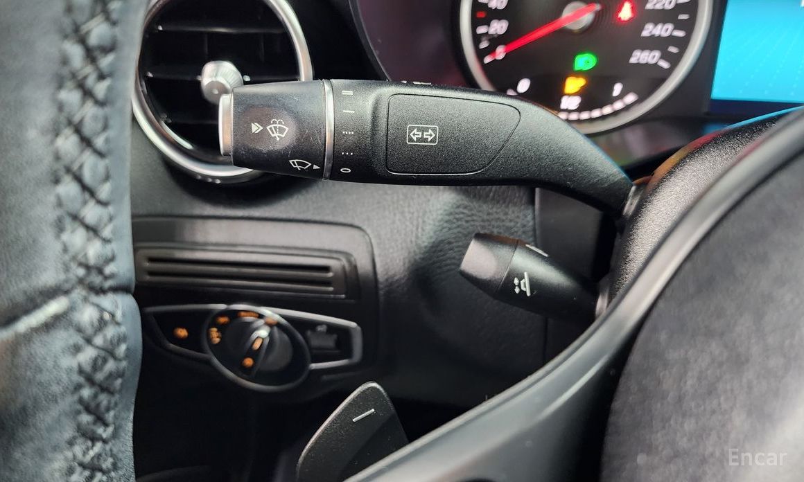 2019 Mercedes-Benz C-Класс IV (W205) Рестайлинг C200 с пробегом 108 078 км