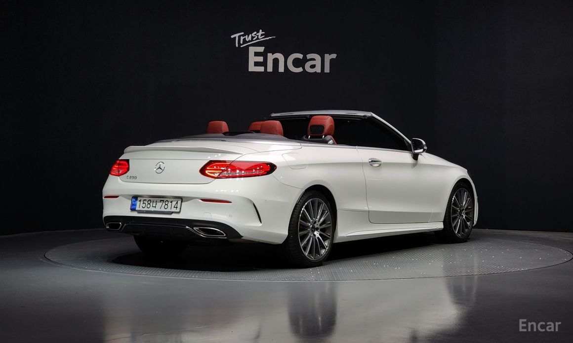 2023 Mercedes-Benz C-Класс IV (W205) Рестайлинг C200 Cabriolet с пробегом 37 728 км