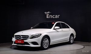 2020 Mercedes-Benz C-Класс IV (W205) Рестайлинг C200 Avantgarde с пробегом 91 998 км