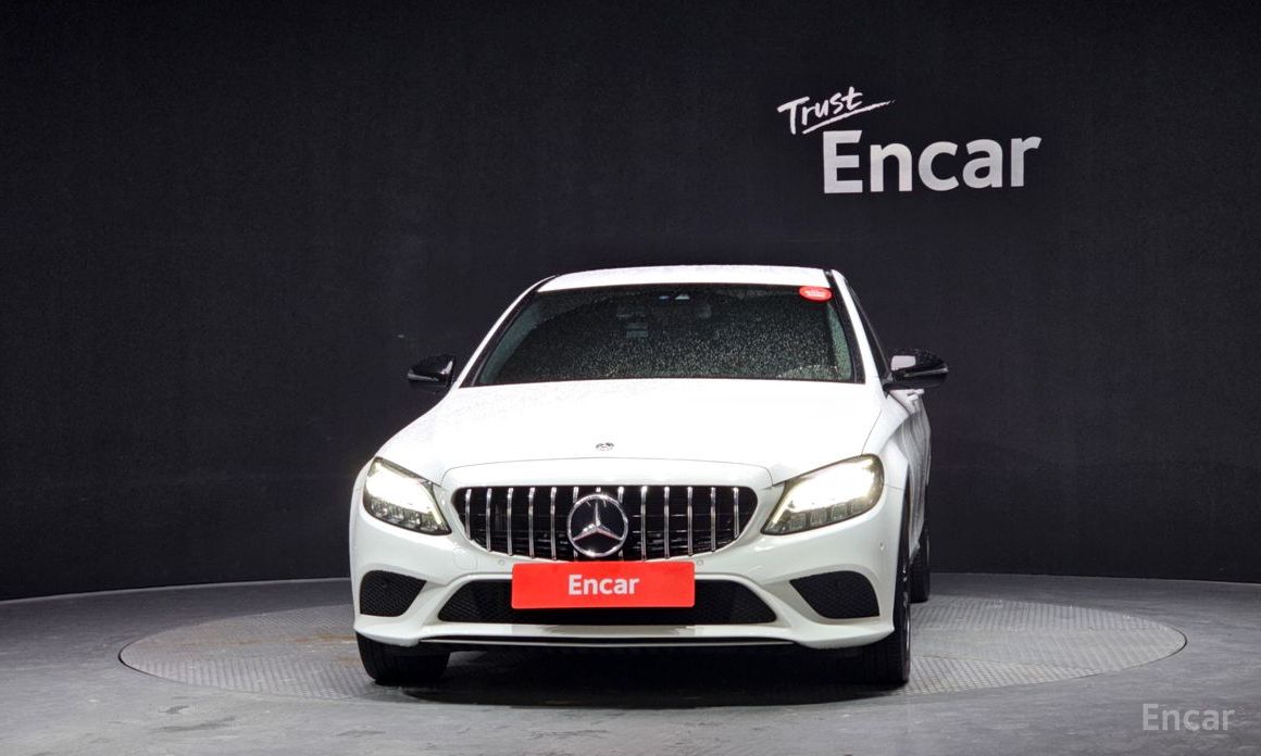 2019 Mercedes-Benz C-Класс IV (W205) Рестайлинг C200 с пробегом 96 056 км