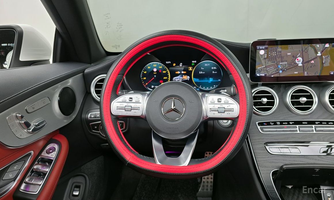 2023 Mercedes-Benz C-Класс IV (W205) Рестайлинг C200 Cabriolet с пробегом 37 728 км
