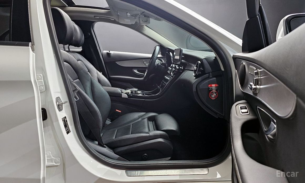 2020 Mercedes-Benz C-Класс IV (W205) Рестайлинг C200 Avantgarde с пробегом 91 998 км
