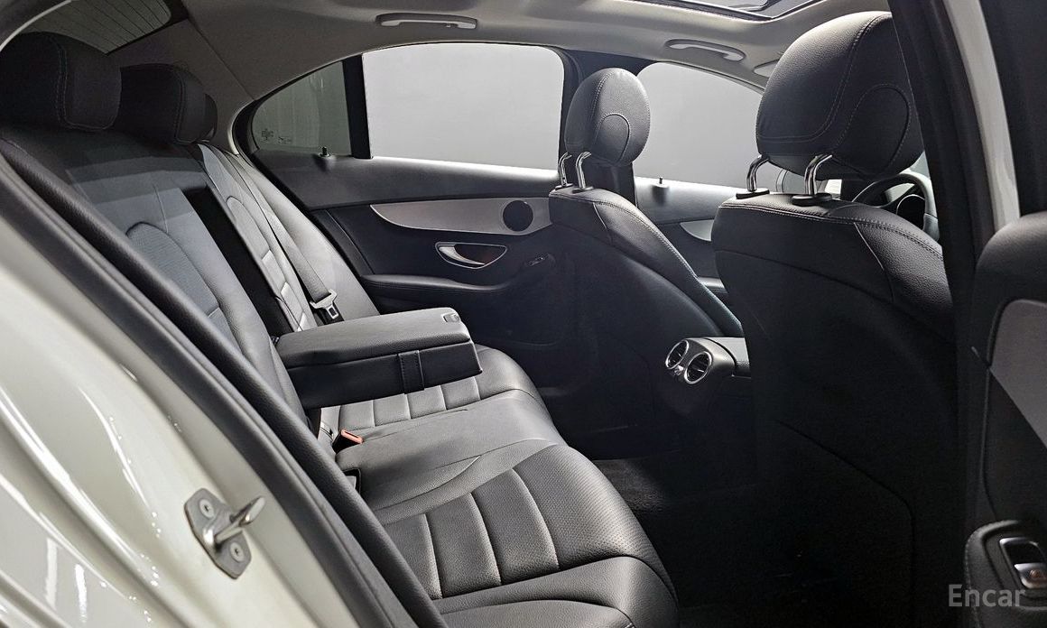 2020 Mercedes-Benz C-Класс IV (W205) Рестайлинг C200 Avantgarde с пробегом 91 998 км