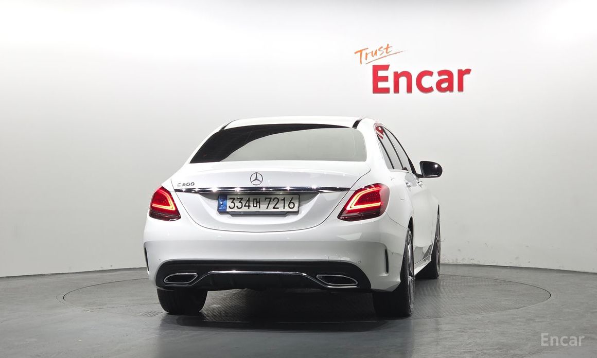 2021 Mercedes-Benz C-Класс AMG IV (W205) Рестайлинг C200 AMG Line с пробегом 33 757 км