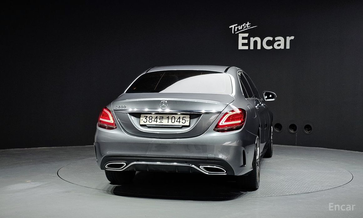 2021 Mercedes-Benz C-Класс AMG IV (W205) Рестайлинг C200 AMG Line с пробегом 87 406 км