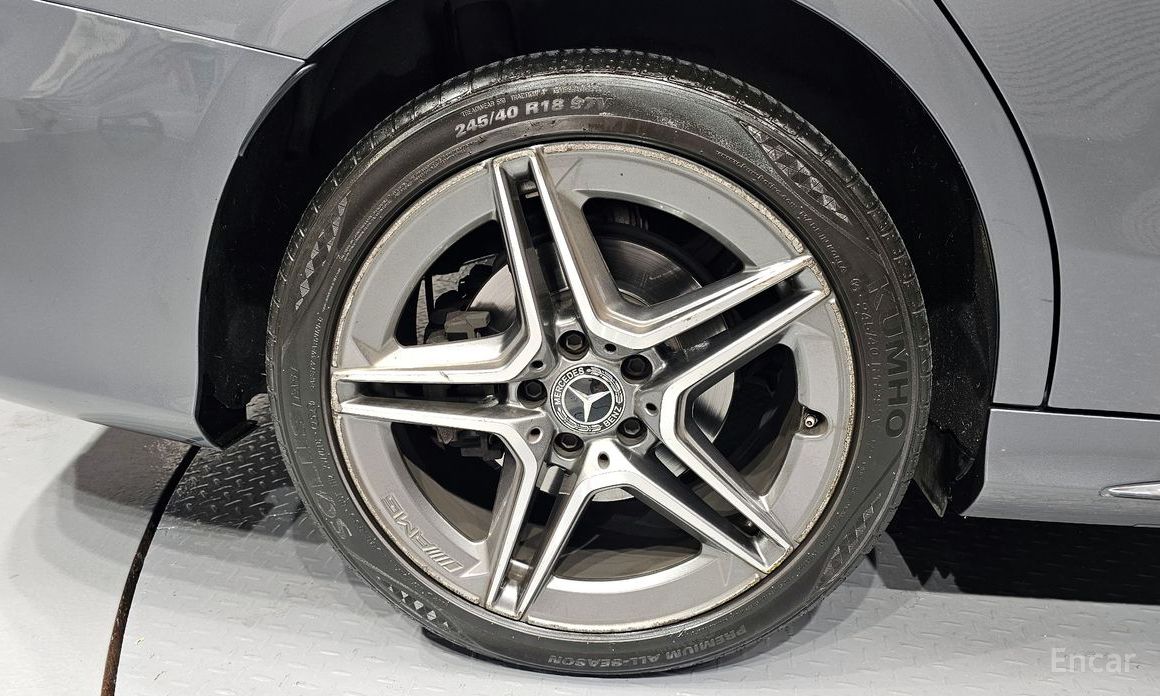 2021 Mercedes-Benz C-Класс AMG IV (W205) Рестайлинг C200 AMG Line с пробегом 87 406 км
