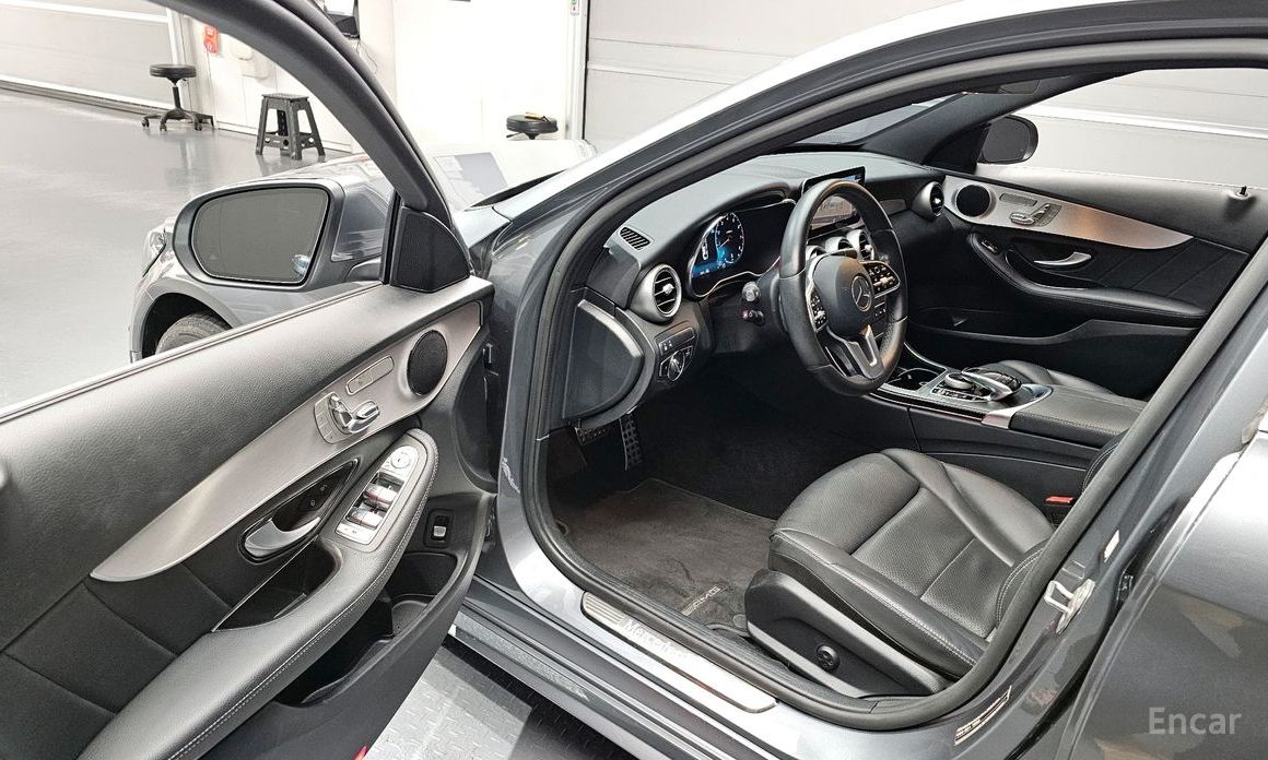 2021 Mercedes-Benz C-Класс AMG IV (W205) Рестайлинг C200 AMG Line с пробегом 87 406 км