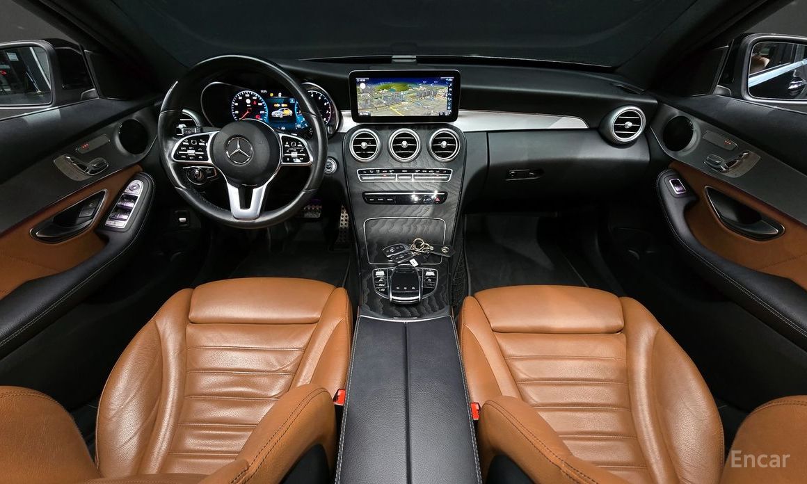 2021 Mercedes-Benz C-Класс AMG IV (W205) Рестайлинг C200 AMG Line с пробегом 74 342 км