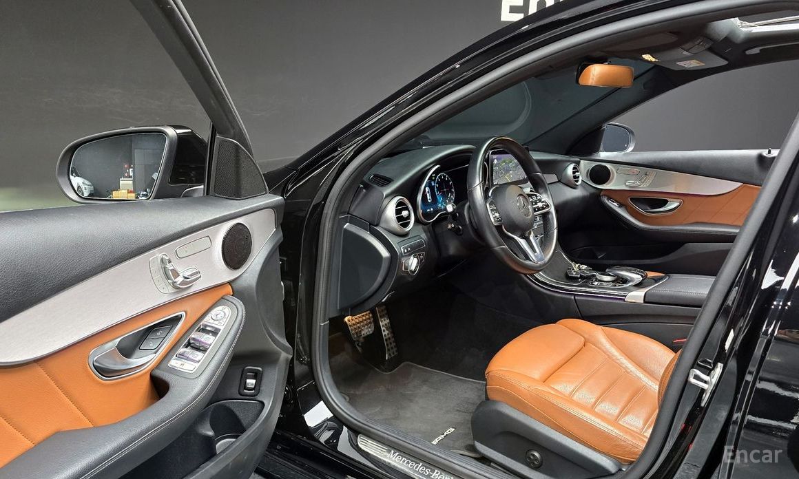 2021 Mercedes-Benz C-Класс AMG IV (W205) Рестайлинг C200 AMG Line с пробегом 74 342 км