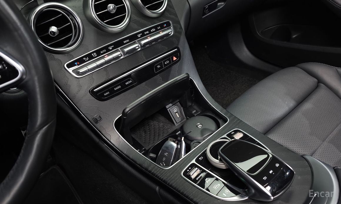2021 Mercedes-Benz C-Класс AMG IV (W205) Рестайлинг C200 AMG Line с пробегом 99 267 км