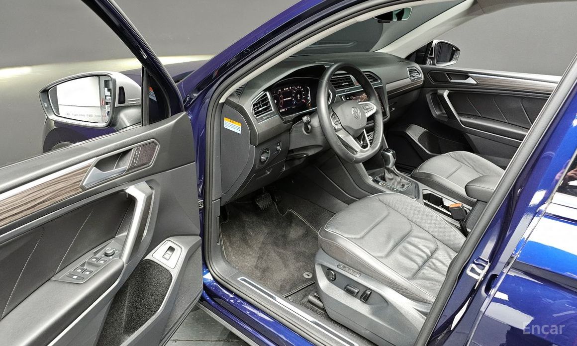 2022 Volkswagen Tiguan II Рестайлинг 2.0 TSI Prestige с пробегом 67 345 км