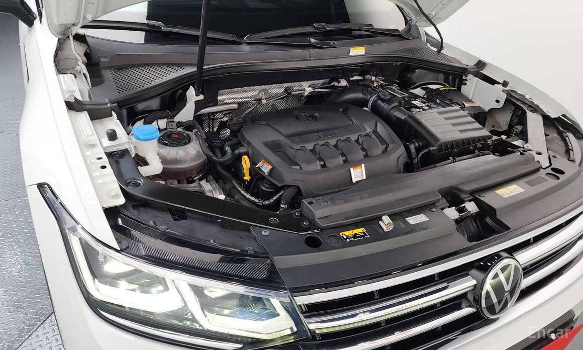 2022 Volkswagen Tiguan II Рестайлинг 2.0 TSI Prestige с пробегом 37 958 км