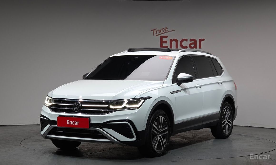 2022 Volkswagen Tiguan II Рестайлинг 2.0 TSI Prestige с пробегом 14 735 км