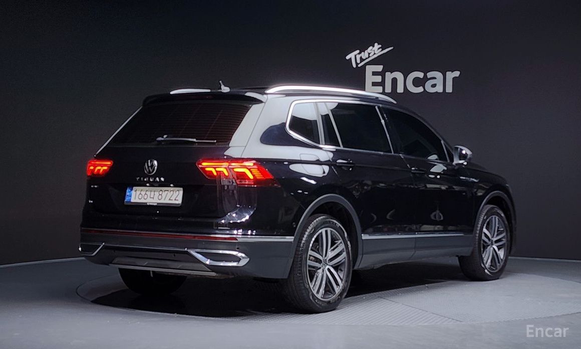 2022 Volkswagen Tiguan II Рестайлинг 2.0 TSI Prestige с пробегом 138 772 км