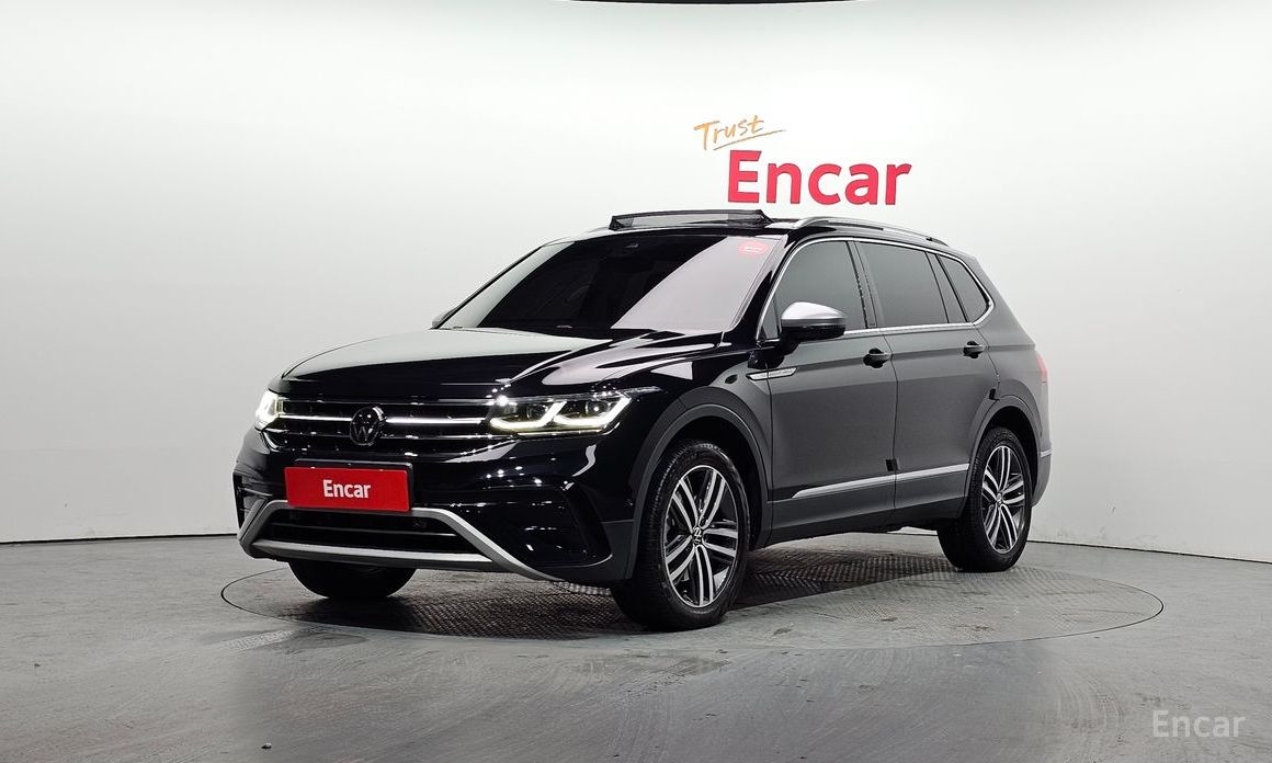 2022 Volkswagen Tiguan II Рестайлинг 2.0 TSI Prestige с пробегом 65 159 км