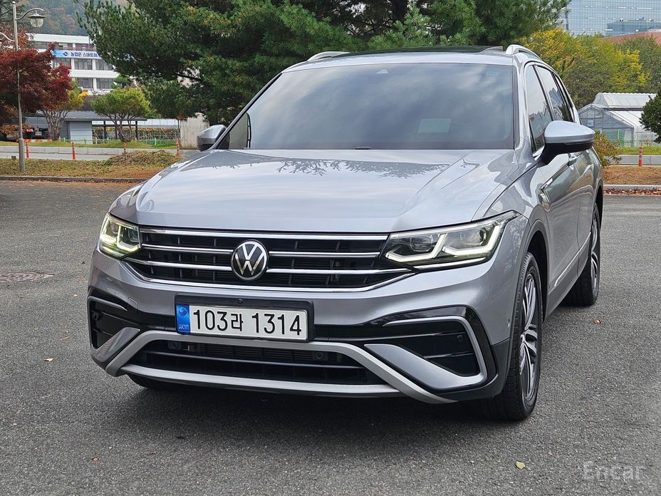 2022 Volkswagen Tiguan II Рестайлинг 2.0 TSI Prestige с пробегом 94 999 км