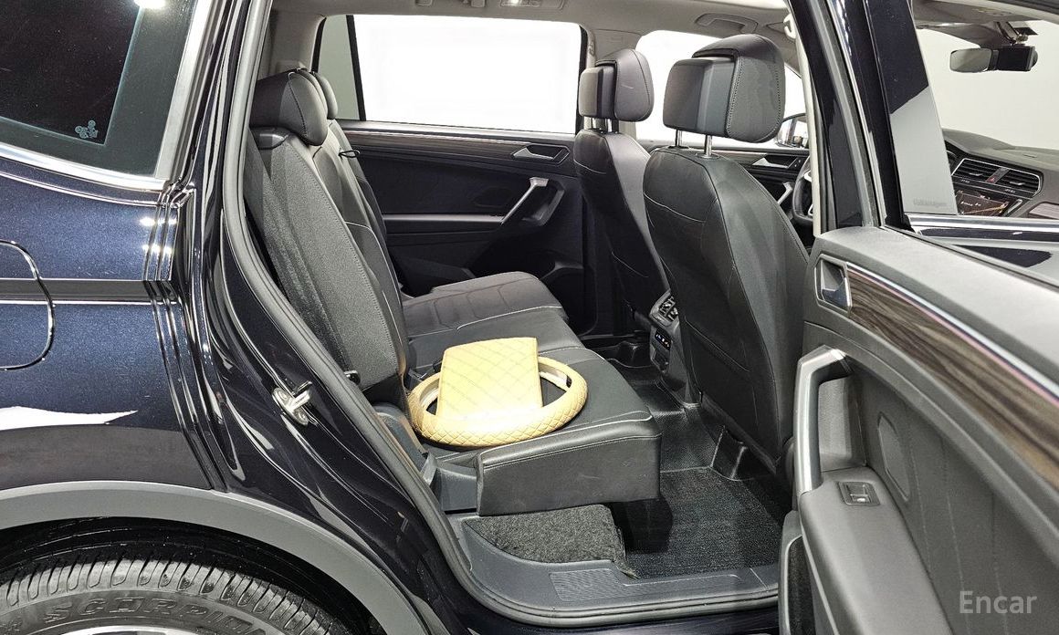 2022 Volkswagen Tiguan II Рестайлинг 2.0 TSI Prestige с пробегом 65 159 км