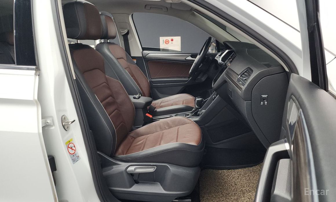 2022 Volkswagen Tiguan II Рестайлинг 2.0 TSI Prestige с пробегом 60 353 км
