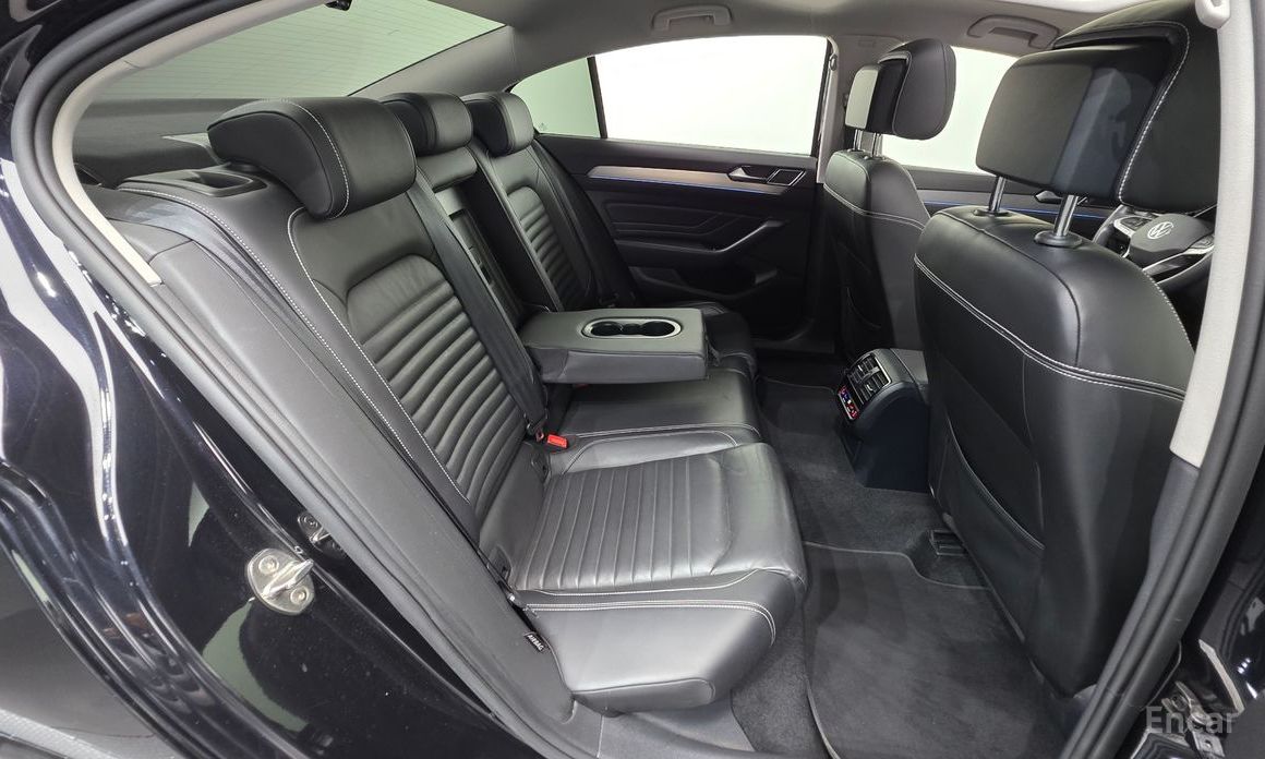 2022 Volkswagen Passat B8 Рестайлинг 2.0 TDI Prestige с пробегом 40 286 км