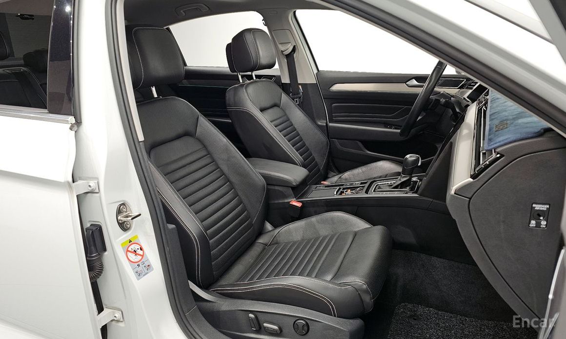 2021 Volkswagen Passat B8 Рестайлинг 2.0 TDI Prestige с пробегом 51 527 км